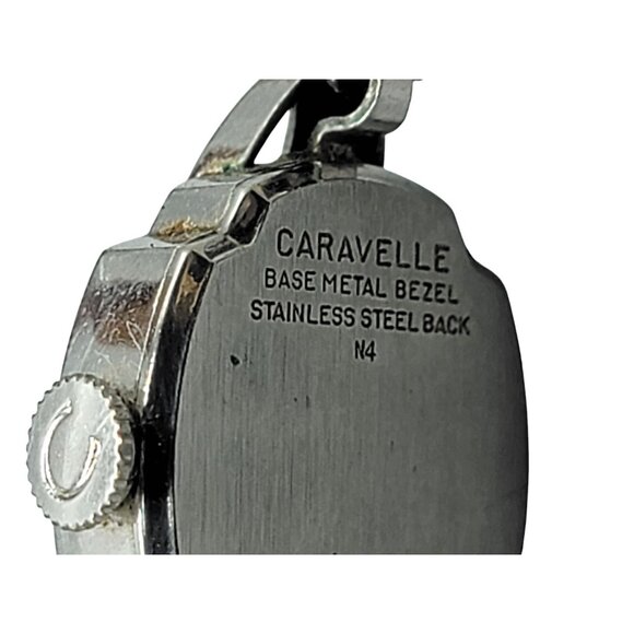 Carvelle Ladies Cocktail Wind Watch 10kgp Silver Tone 17mm Square Dial 6.5" 1974 - Picture 9 of 16